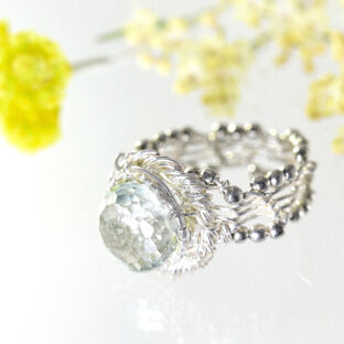 大粒グリーンアメジストとsilverのレース編みリング