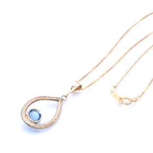 槌目の雫ペンダント【ロンドンブルートパーズ・18kgp・ 14kgf】