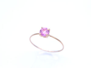 ピンクサファイアのリング