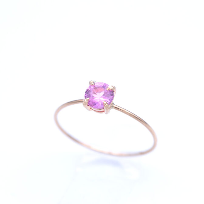 ピンクサファイアのリング