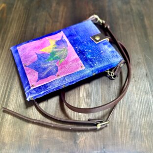 非公開: リーフアートのスマホポシェット（ブルー／ピンク）