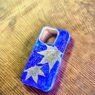 非公開: リーフアートのスマホケース《ウルトラマリンブルー》