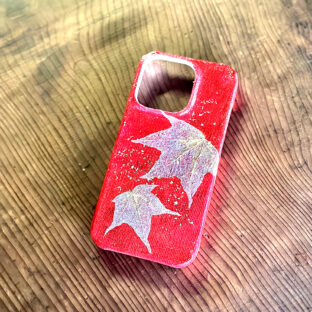 非公開: リーフアートのスマホケース《レッド》