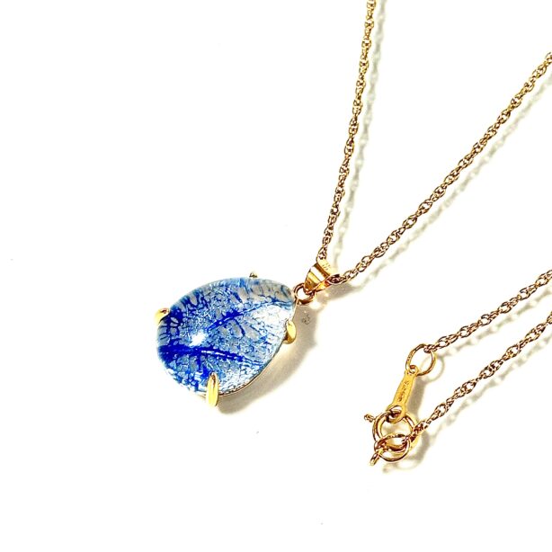 《結葉》水晶のペンダント（ラピスラズリ）