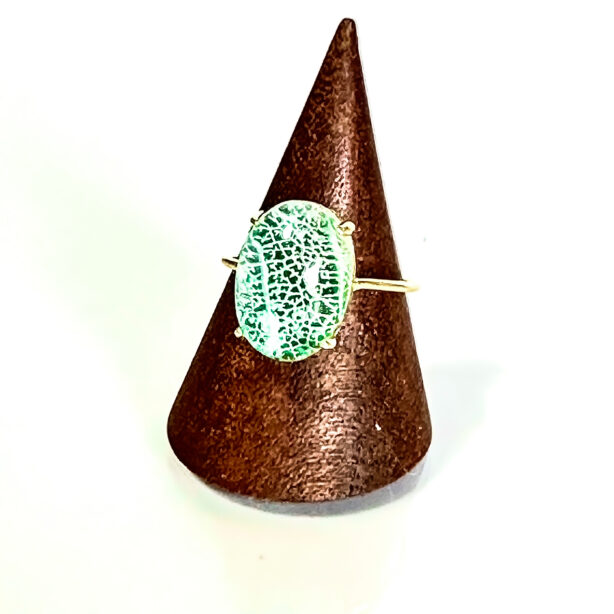 《結葉》水晶のリング（天然孔雀石）